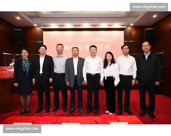 以长期建队为核心策略探索球队建设与持续竞争力提升路径 以长期建队为核心策略探索球队建设与持续竞争力提升路径